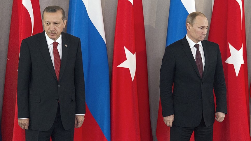 Турция заблокировала Босфор для российских военных