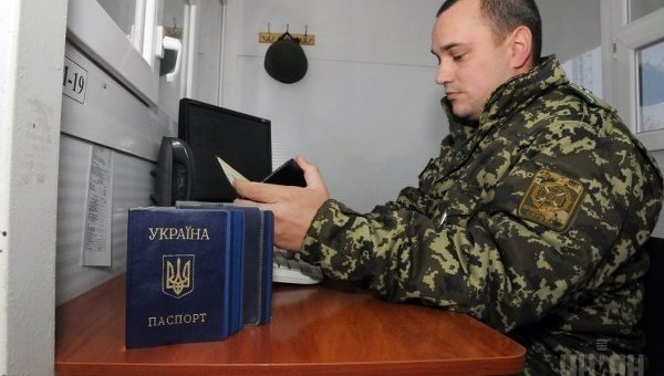 С 1 января украинцам начнут выдавать электронные паспорта