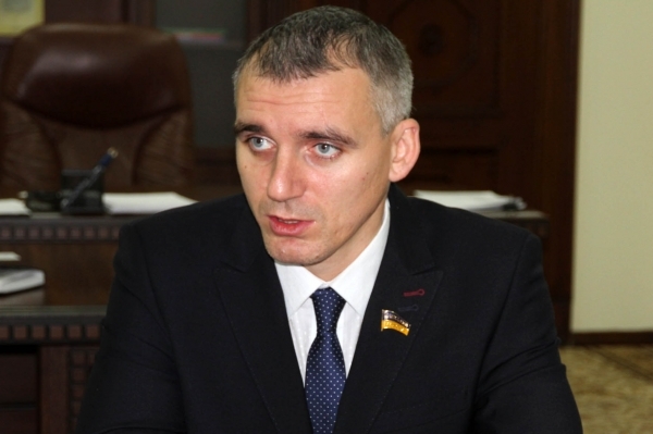 Мэр Сенкевич призывает обеспечить стабильную работу торгово-промышленной палаты