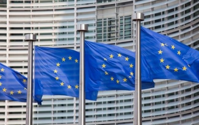 Еврокомиссия отложила решение по отмене виз для Украины - СМИ