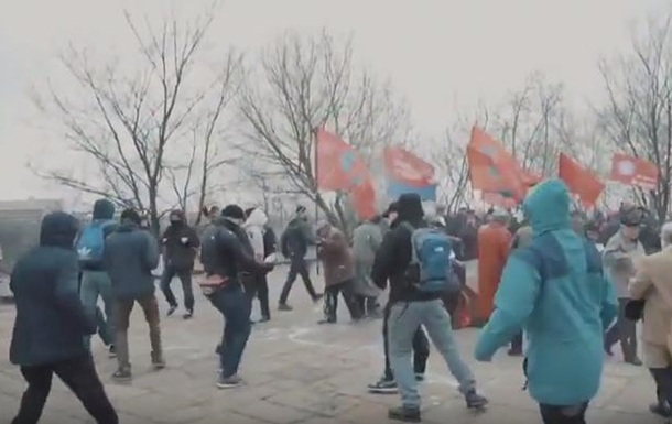 В Киеве неизвестные напали на митинг сторонников Советского Союза