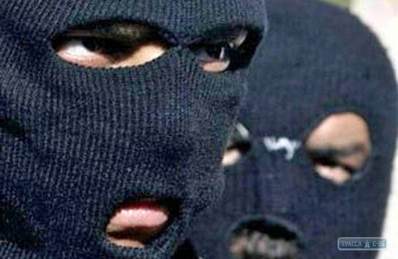 В Одесской области четверо неизвестных в масках зверски пытали депутата сельсовета 