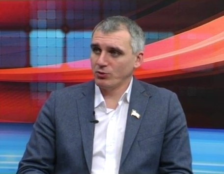 «Моя позиция нейтральная», - мэр Сенкевич о земельном конфликте в «Леваневском»