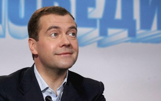 Медведев заявил, что государства Украина не существует