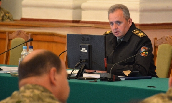 Муженко намерен заменить руководство более 20 областных и районных военкоматов
