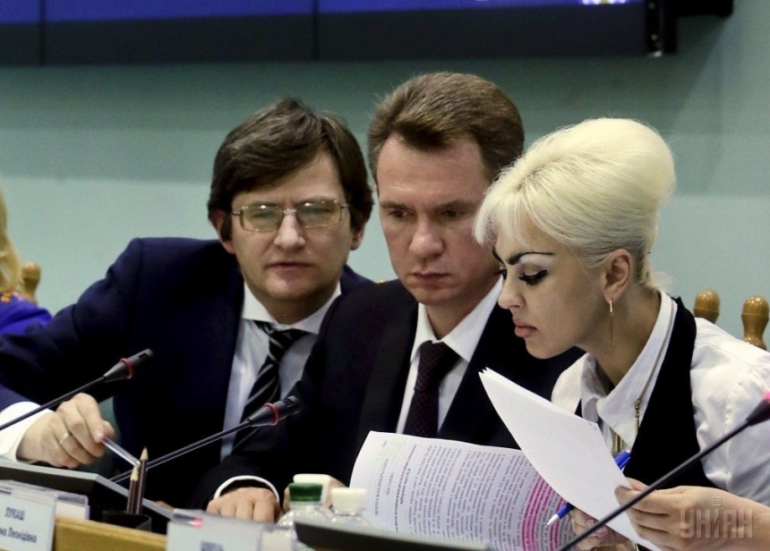 Порошенко предлагает уволить 12 членов ЦИК, среди которых Магера, Охендовский и Усенко-Черная