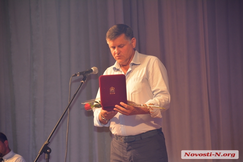Выбранные народом: в Николаеве состоялось награждение орденом «Народный герой Украины»