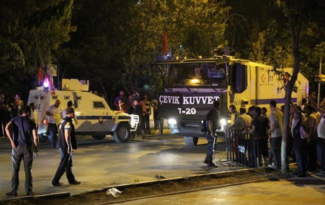 Взрыв в Турции: число пострадавших возросло до 73