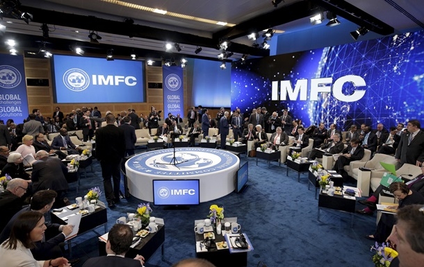 МВФ вновь отложил рассмотрение украинского вопроса