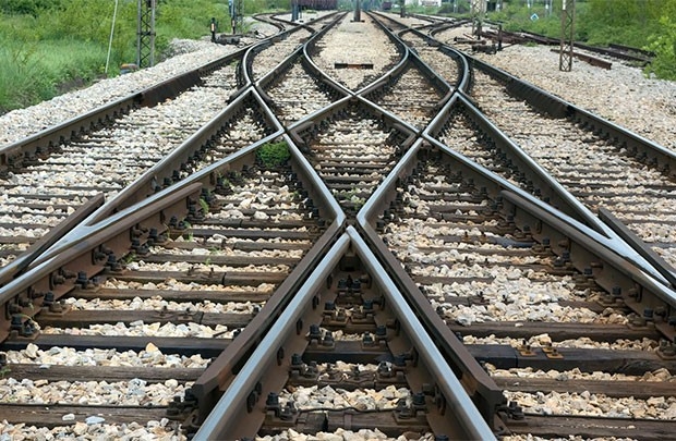 Россия начала укладку железнодорожных путей в обход Украины