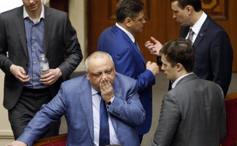 Депутаты БПП перессорились из-за визового режима с Россией