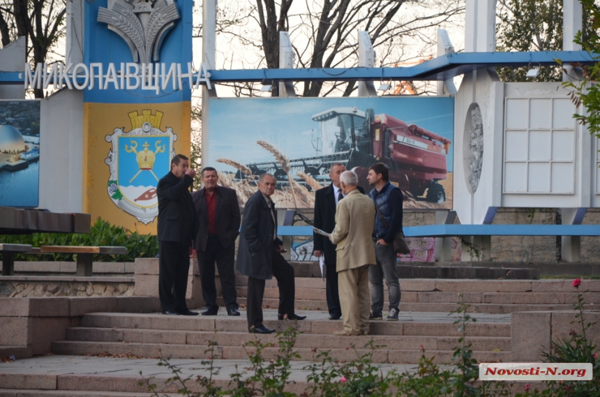 Как николаевцам нового губернатора представляли. ФОТОРЕПОРТАЖ