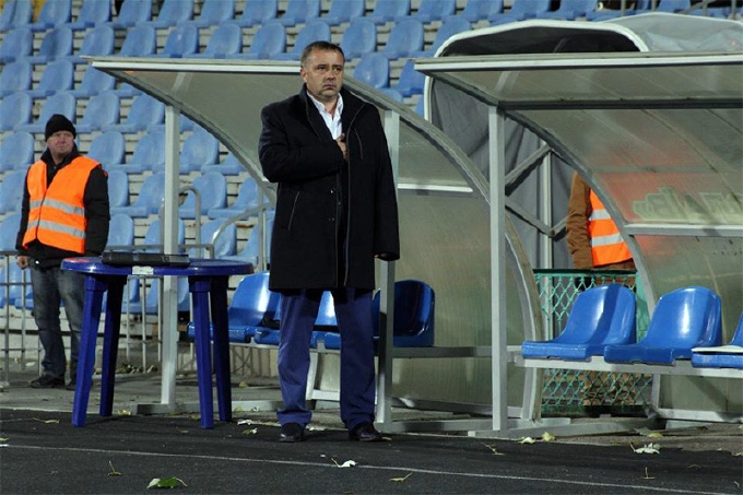 Главный тренер «Николаева» попросил болельщиков смотреть футбол на трибунах, а не с «горки»