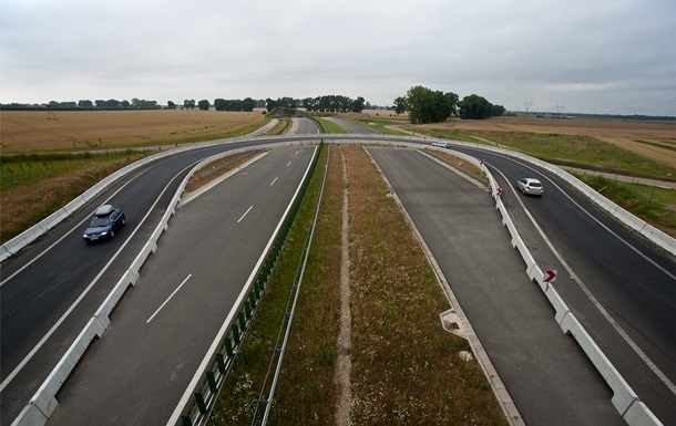 Новый глава Автодора сравнил польские и украинские дороги