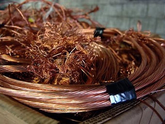В Николаевской области с поля украли 150 метров медного кабеля