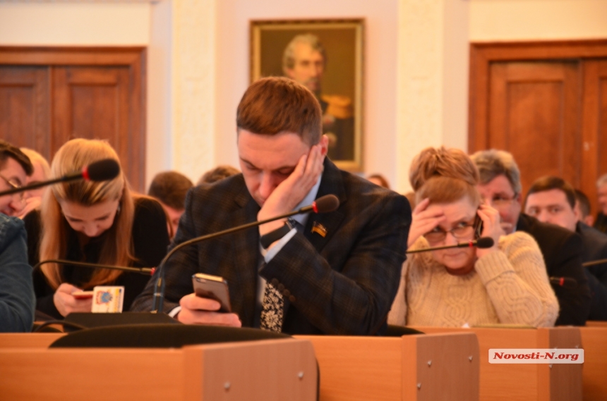 Как депутаты мэру Сенкевичу заместителей выбирали. ФОТОРЕПОРТАЖ