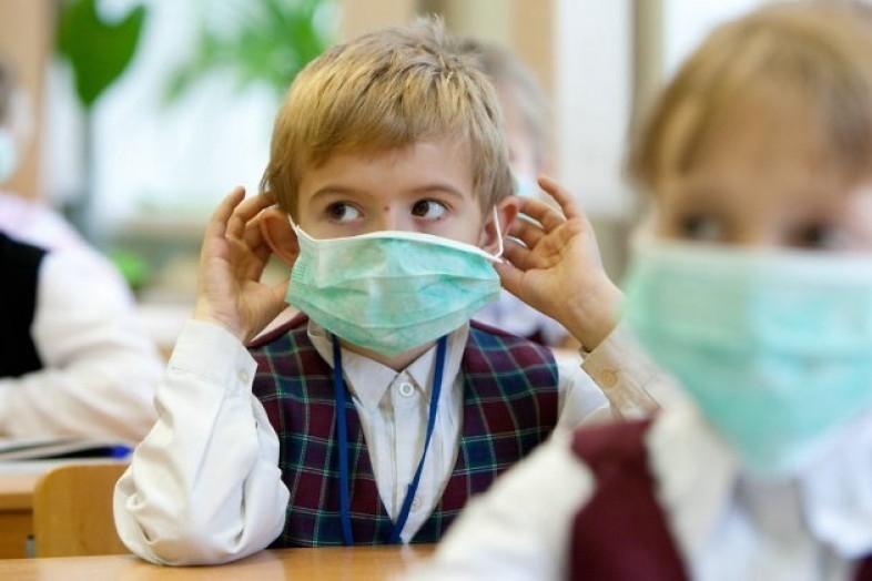 В Николаеве отдельные школы закрывают на карантин по гриппу и ОРВИ