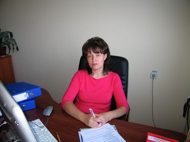 Елена Черная - автор слов и музыки песни «Служба 102»