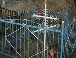 Двое жителей Одесской области обокрали кладбище