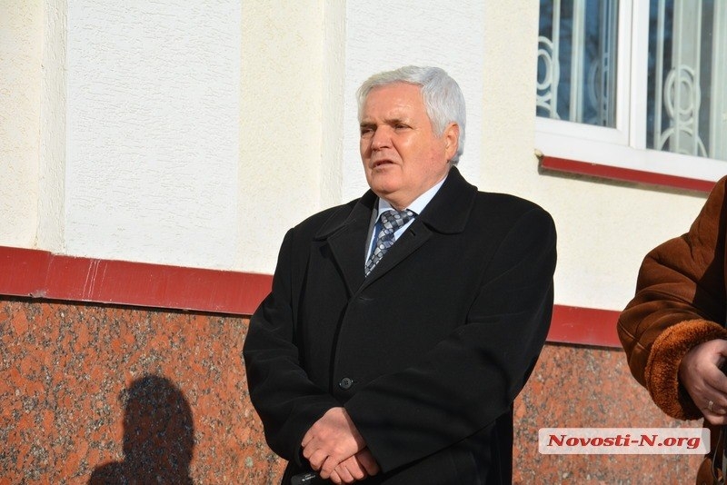 В Николаеве ограбили директора крупнейшей городской школы 