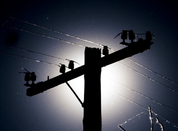 В Николаевской области из-за непогоды без электроэнергии оказался 61 населенный пункт, еще 22 — без электросвязи