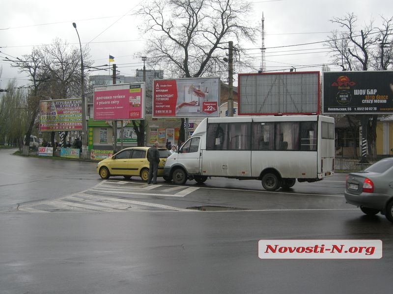 Кольцо автобусы. Колечко маршрутка 12 Челябинск.