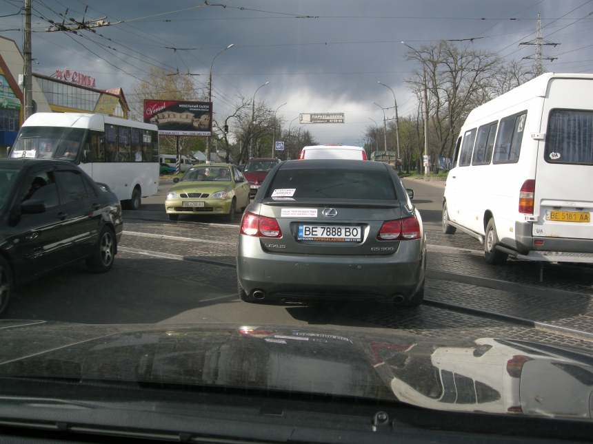 Где появились автомобили