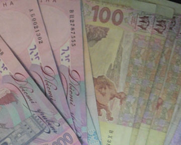 Украинцам должны более миллиарда гривен