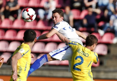 Сборная Украины по футболу обыграла Финляндию со счетом 2:1