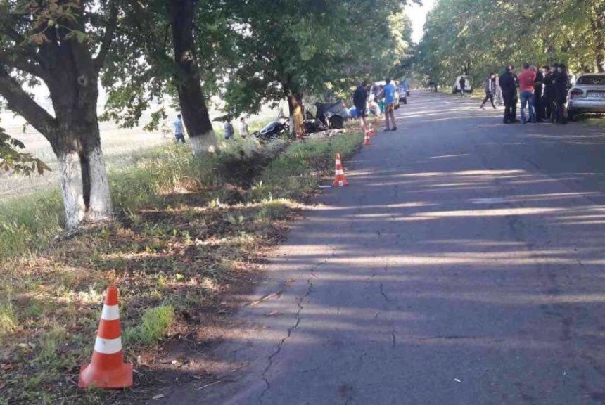 Трагическое ДТП под Киевом: пятеро погибших, трое из них несовершеннолетние