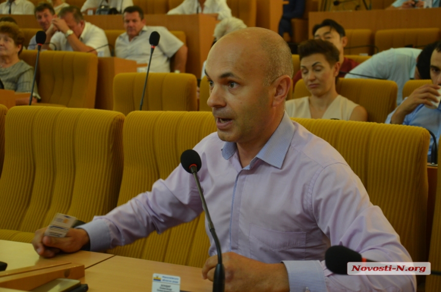 «Новобугская власть контролировала вывоз»: депутат заявил, что из карьера незаконно вывезли 3 тысячи тонн песка