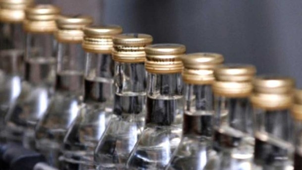 В Украине хотят поднять цены на водку