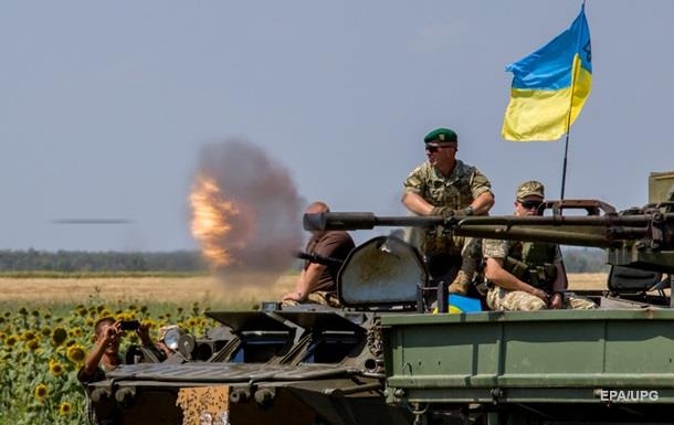 Боевики два часа обстреливали Авдеевскую промзону из пулеметов, украинские военные открыли огонь в ответ, - штаб