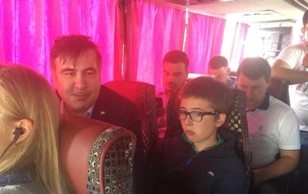 Саакашвили возле границы: чувствую себя украинцем