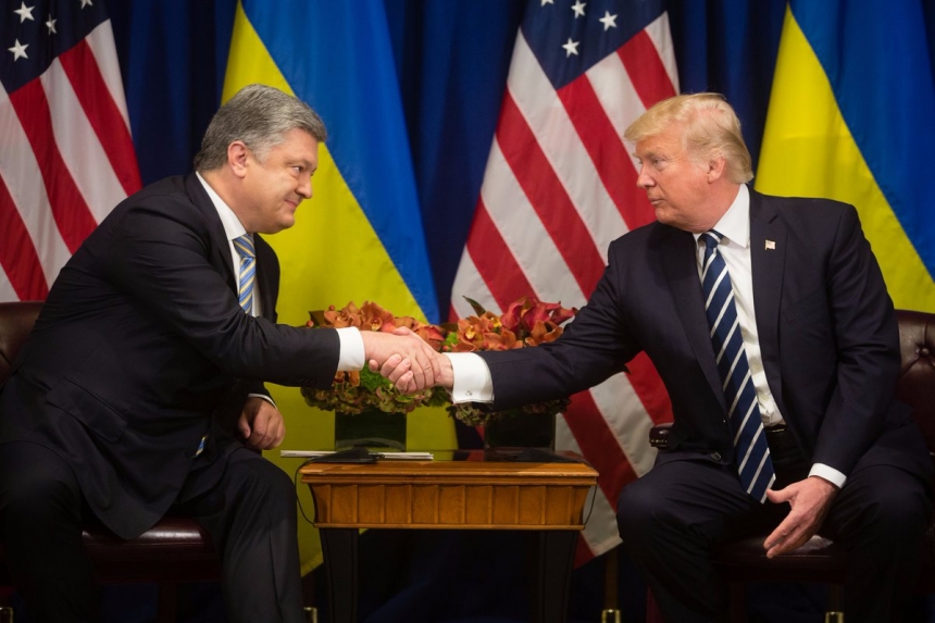 Белый дом рассказал детали встречи Трампа и Порошенко