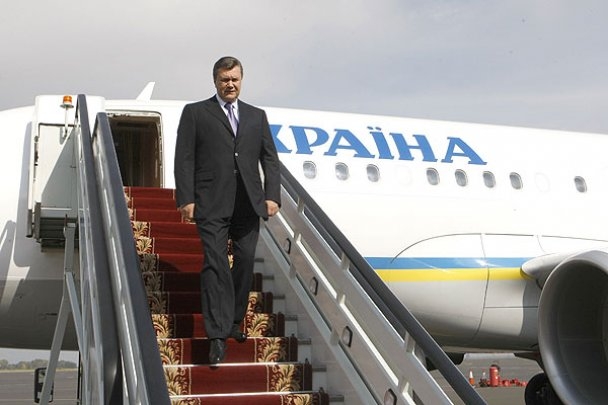 10 февраля в Николаев прилетит Янукович