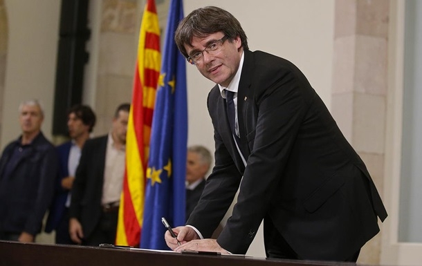 Испания отправила главу правительства Каталонии в отставку