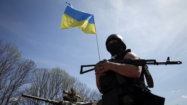 Обострение в АТО: 17 обстрелов, погибло 2 украинских военных, еще 3 ранены
