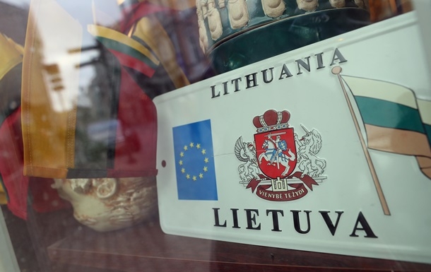 Литва проверит, как Украину заполонили еврономера
