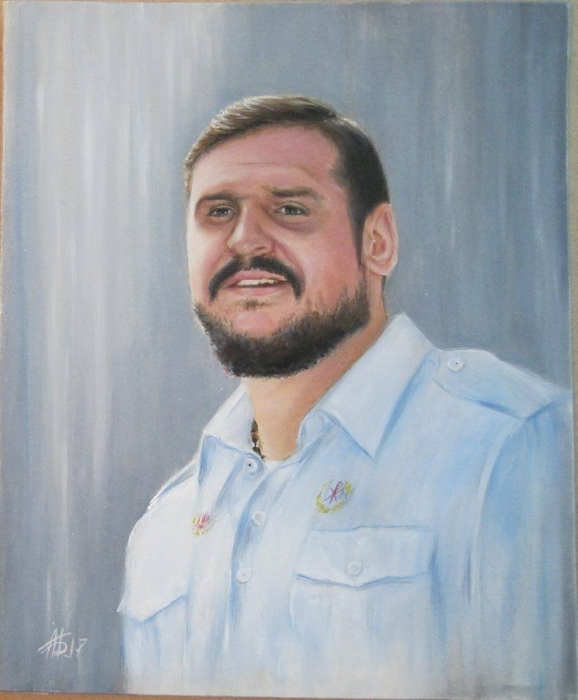 В честь дня рождения губернатора Савченко его портрет выставили на аукцион