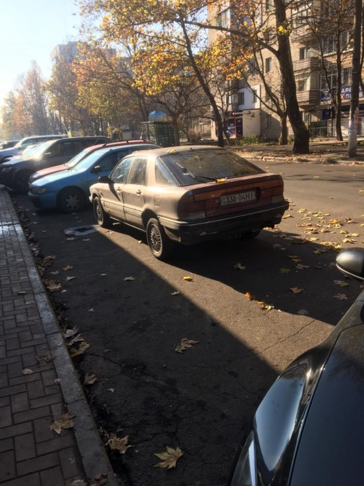 Как паркуются в Николаеве. ФОТО