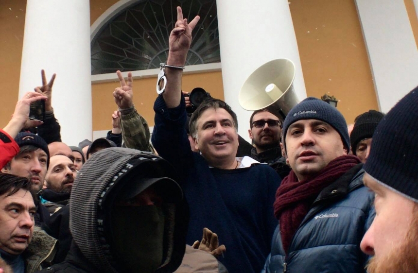 Задержание и освобождение Саакашвили: протесты в Киеве. ОНЛАЙН
