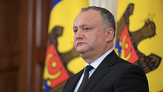 Суд прекратил полномочия президента Молдовы Додона 