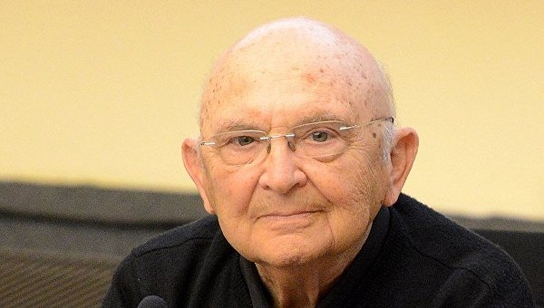 Умер израильский писатель, выросший в Украине и переживший Холокост