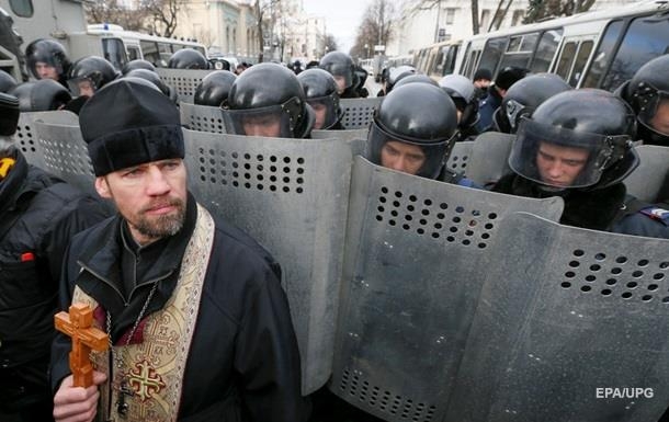 На Рождество порядок будут охранять 18 тыс человек