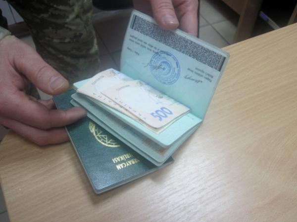 За минувший год украинским пограничникам предлагали взяток на миллион
