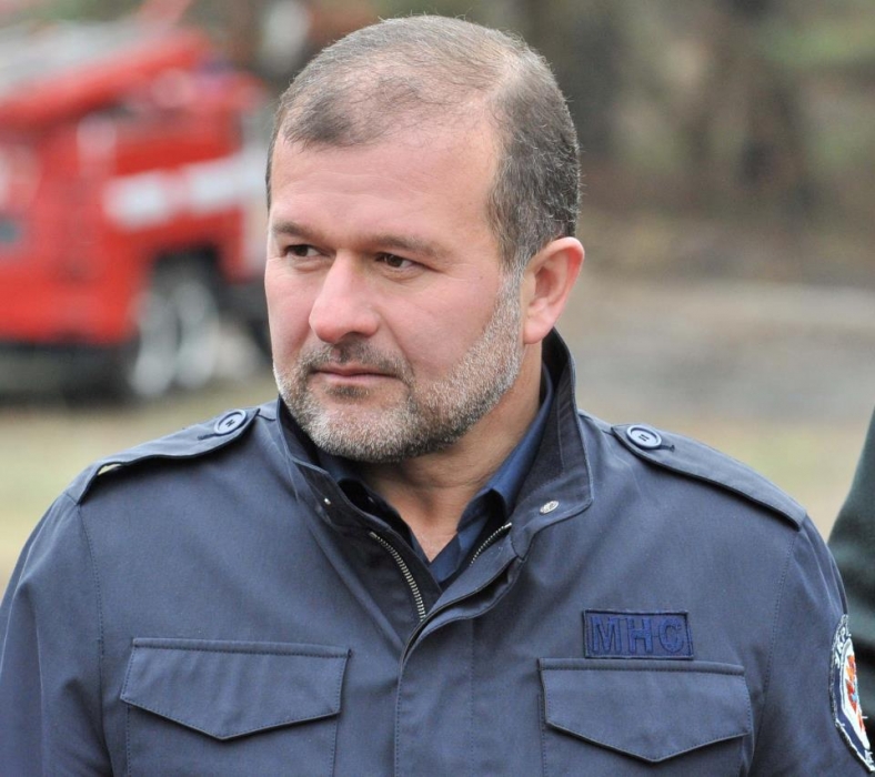 Нардеп призвал власть начать переговоры с Донбассом