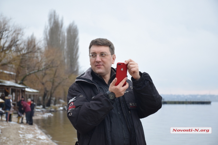 Николаевский «Оппоблок» традиционно принял участие в крещенских купаниях