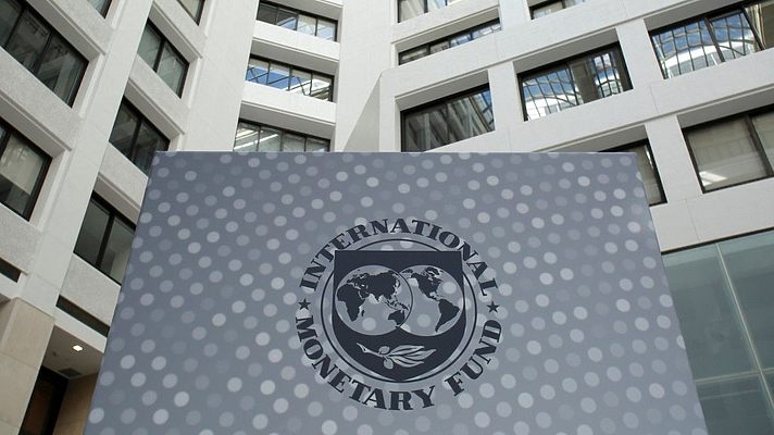 Сотрудничество с МВФ делает украинцев нищими, - эксперт