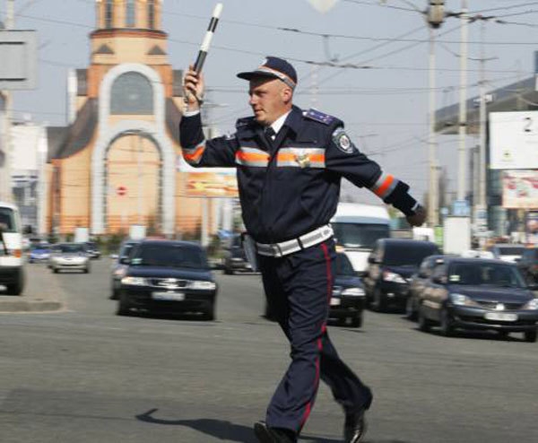 Одесские гаишники оставляют на документах водителей тайные отметки